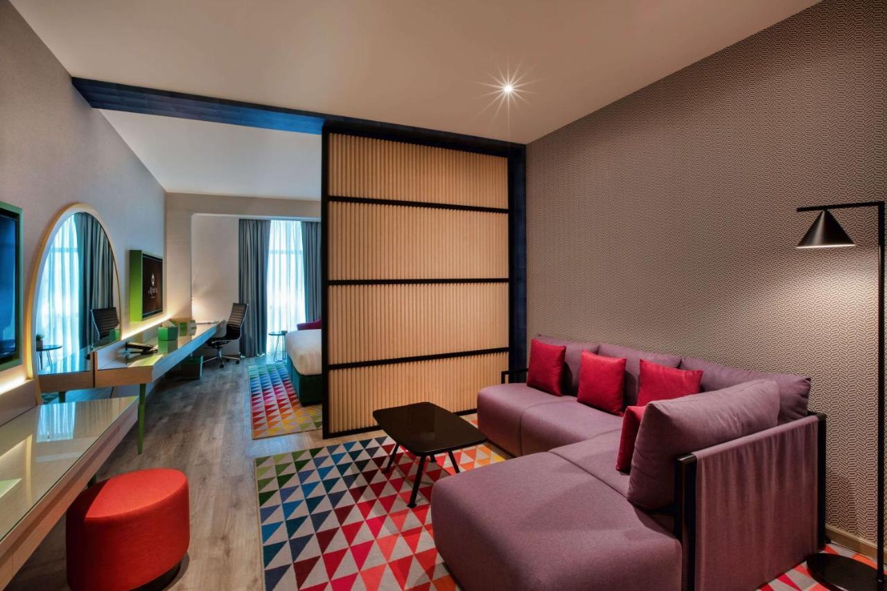 La Quinta By Wyndham Dubai Jumeirah Exteriör bild