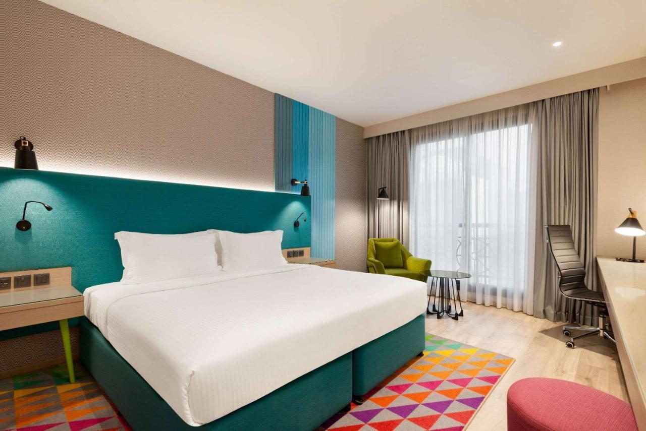 La Quinta By Wyndham Dubai Jumeirah Exteriör bild