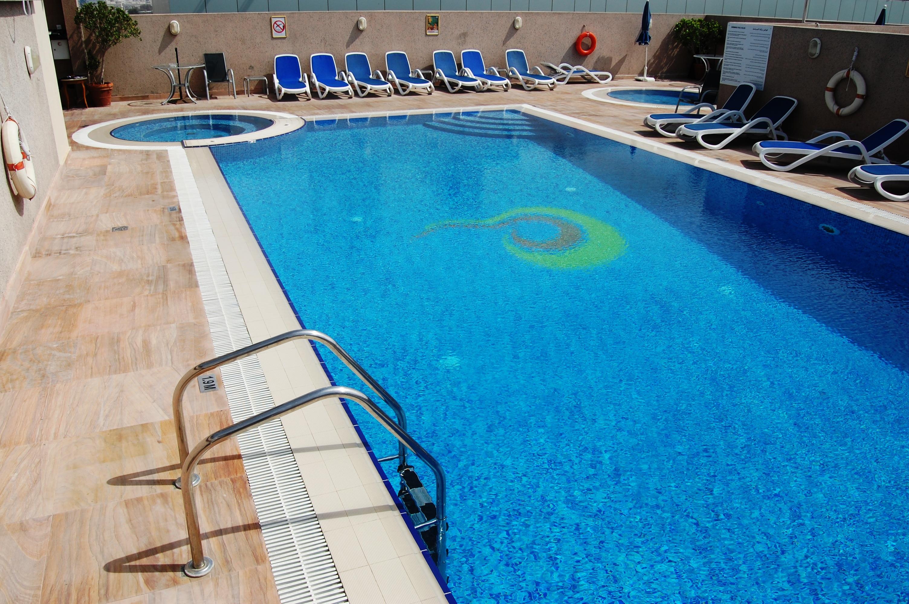 La Quinta By Wyndham Dubai Jumeirah Exteriör bild