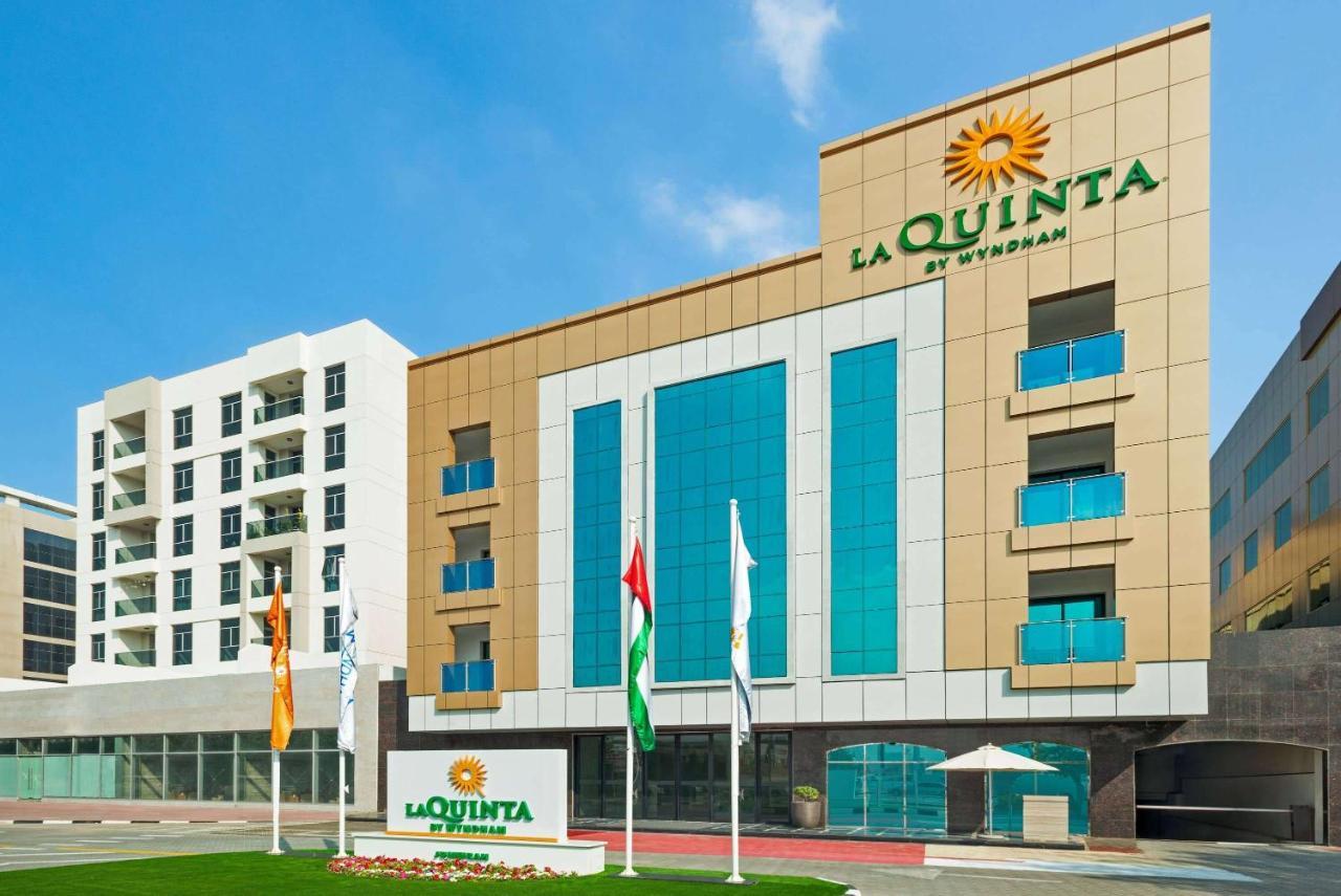 La Quinta By Wyndham Dubai Jumeirah Exteriör bild