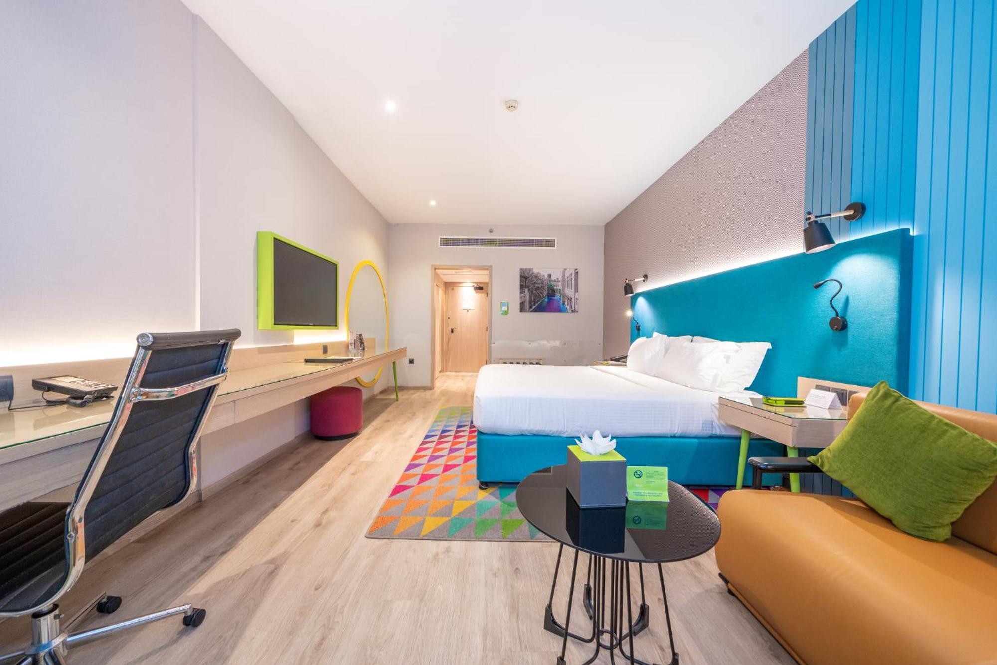La Quinta By Wyndham Dubai Jumeirah Exteriör bild