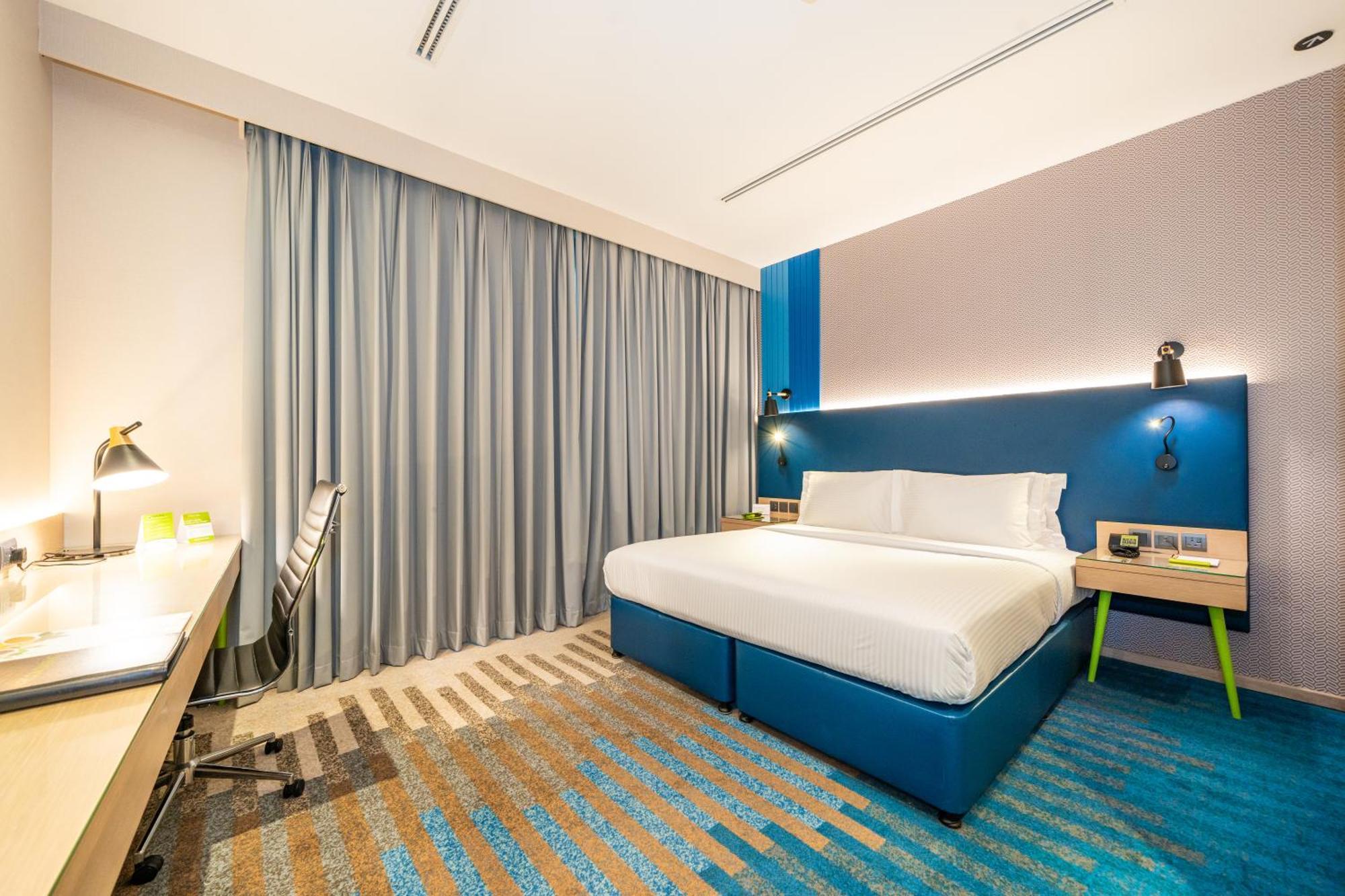 La Quinta By Wyndham Dubai Jumeirah Exteriör bild